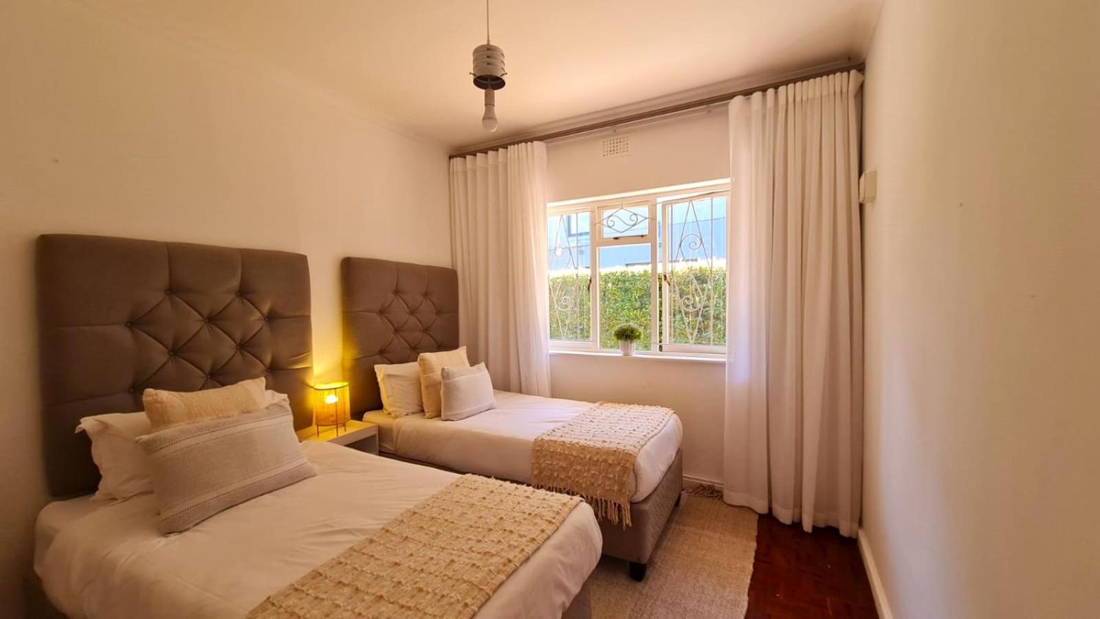 2 On Lismore Guesthouse Tokai Exterior photo